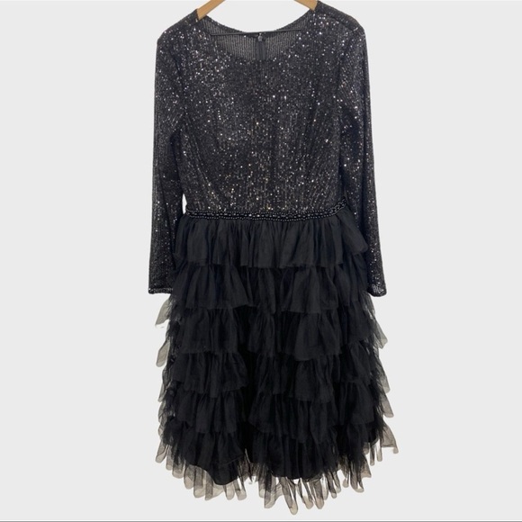 Mac Duggal Black Sequin Tiered Long Sleeve Midi Dress NWT Size 12 - Picture 4 of 10